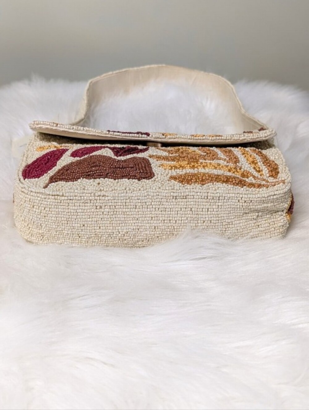 SOL and MER Autumn Leaves Motif Beaded Shoulder Bag ☕🍂 - Picture 10 of 13